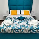 Il Faro Di Santa Lucia 4* Neapol