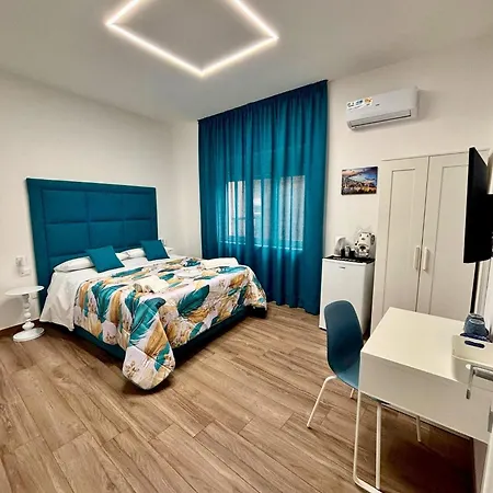 Il Faro Di Santa Lucia Affittacamere 4*