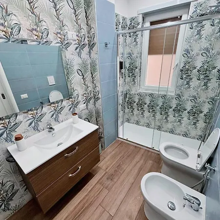 Il Faro Di Santa Lucia Napoli