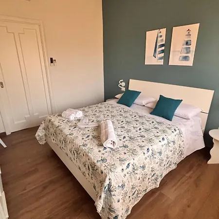Affittacamere Il Faro Di Santa Lucia 4*